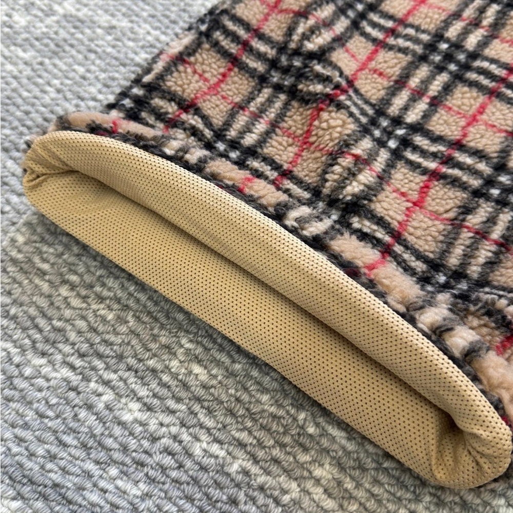 Burberry Tan and Black Plaid Men's Shorts - Picture 4 of 6
